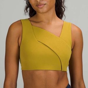 Lululemon Nulu Cross-Front Yoga Bra *Light Support, B/C Cups